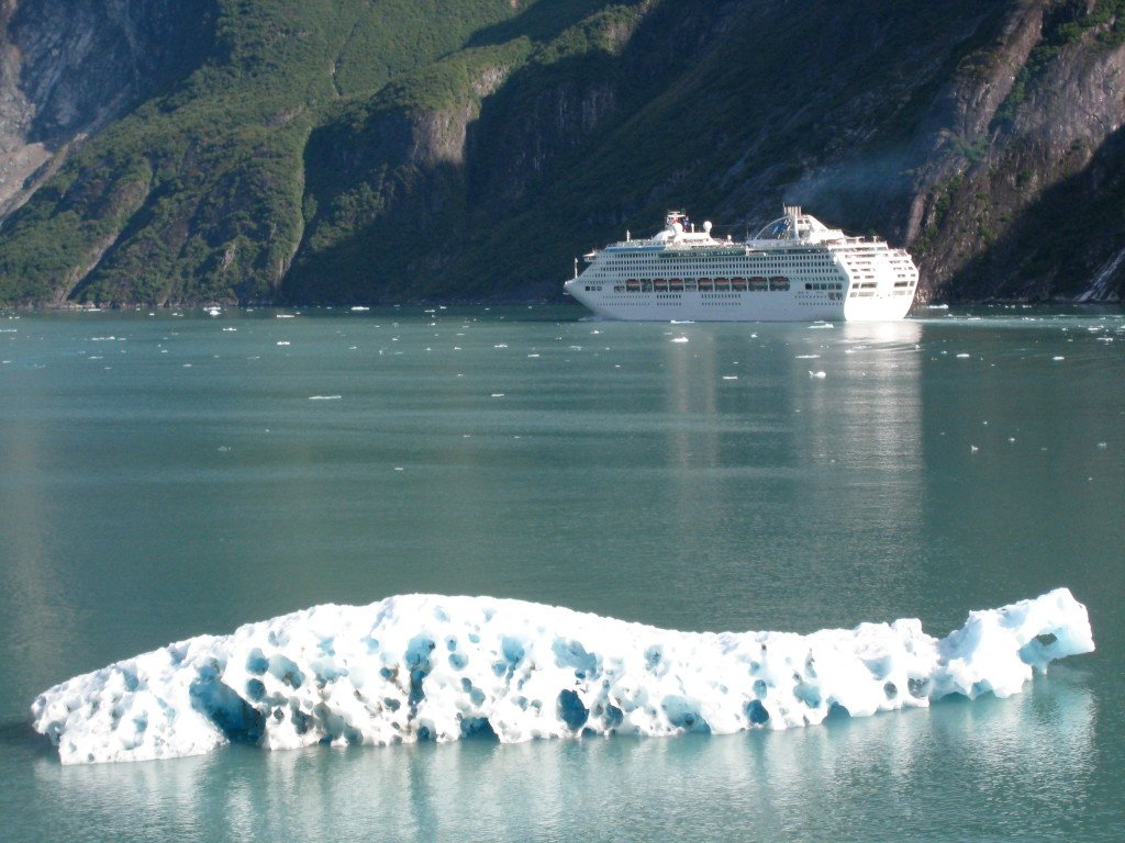 Ship & Fjord 2